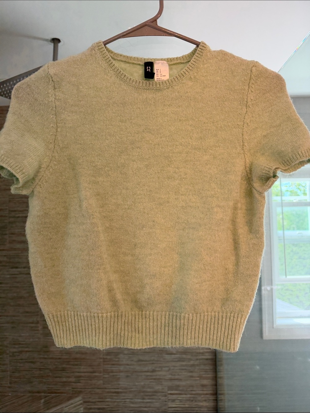 H&M Short Sleeve Crew Sweater - Light Green